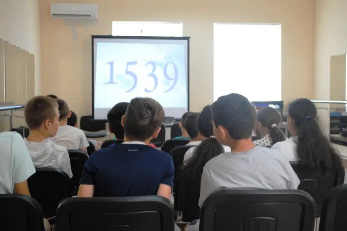 123